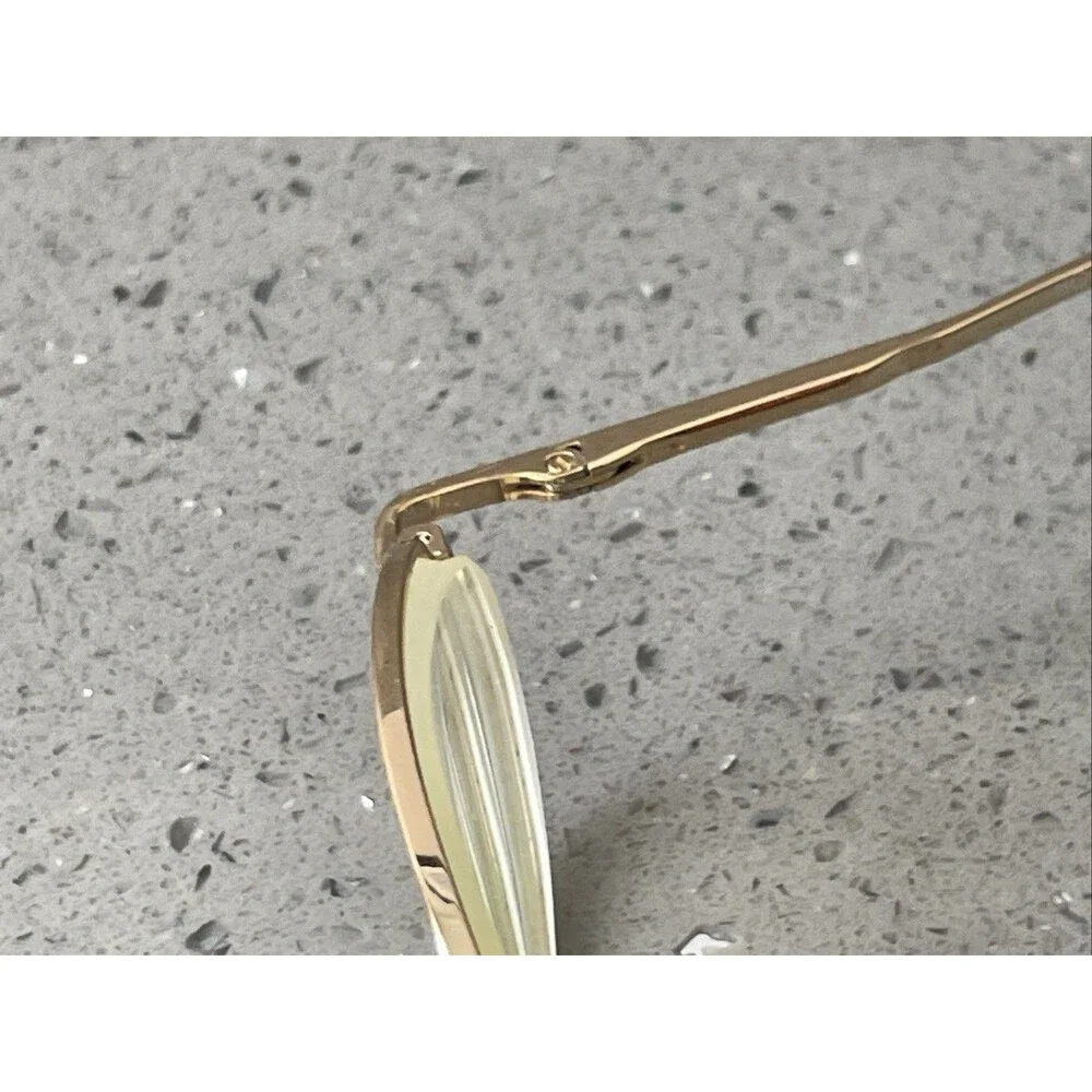 Boulevard Boutique this frames
